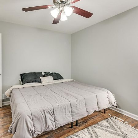 Updated Charlotte Home With Yard About 3 Mi To Uptown! Exteriér fotografie