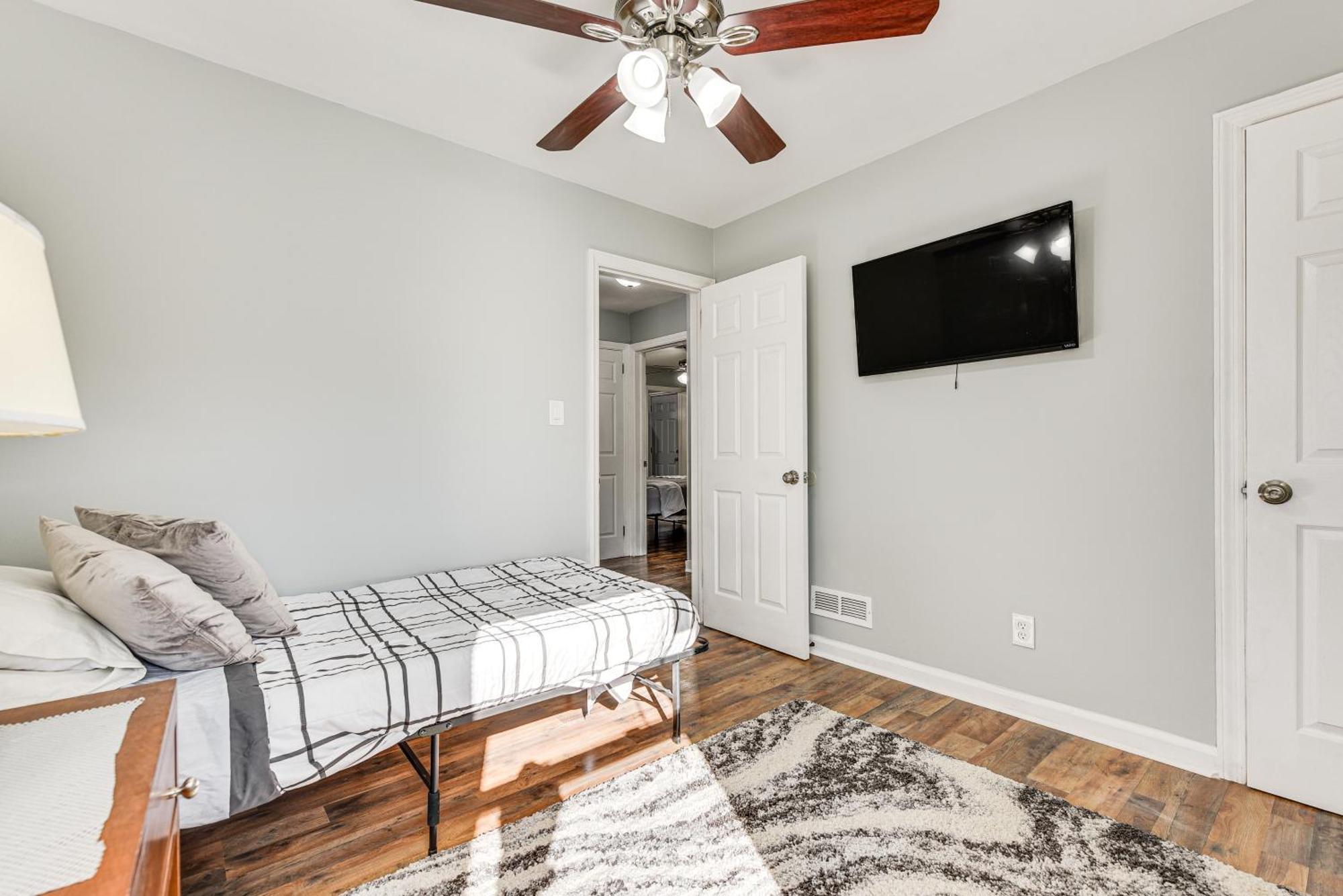 Updated Charlotte Home With Yard About 3 Mi To Uptown! Exteriér fotografie