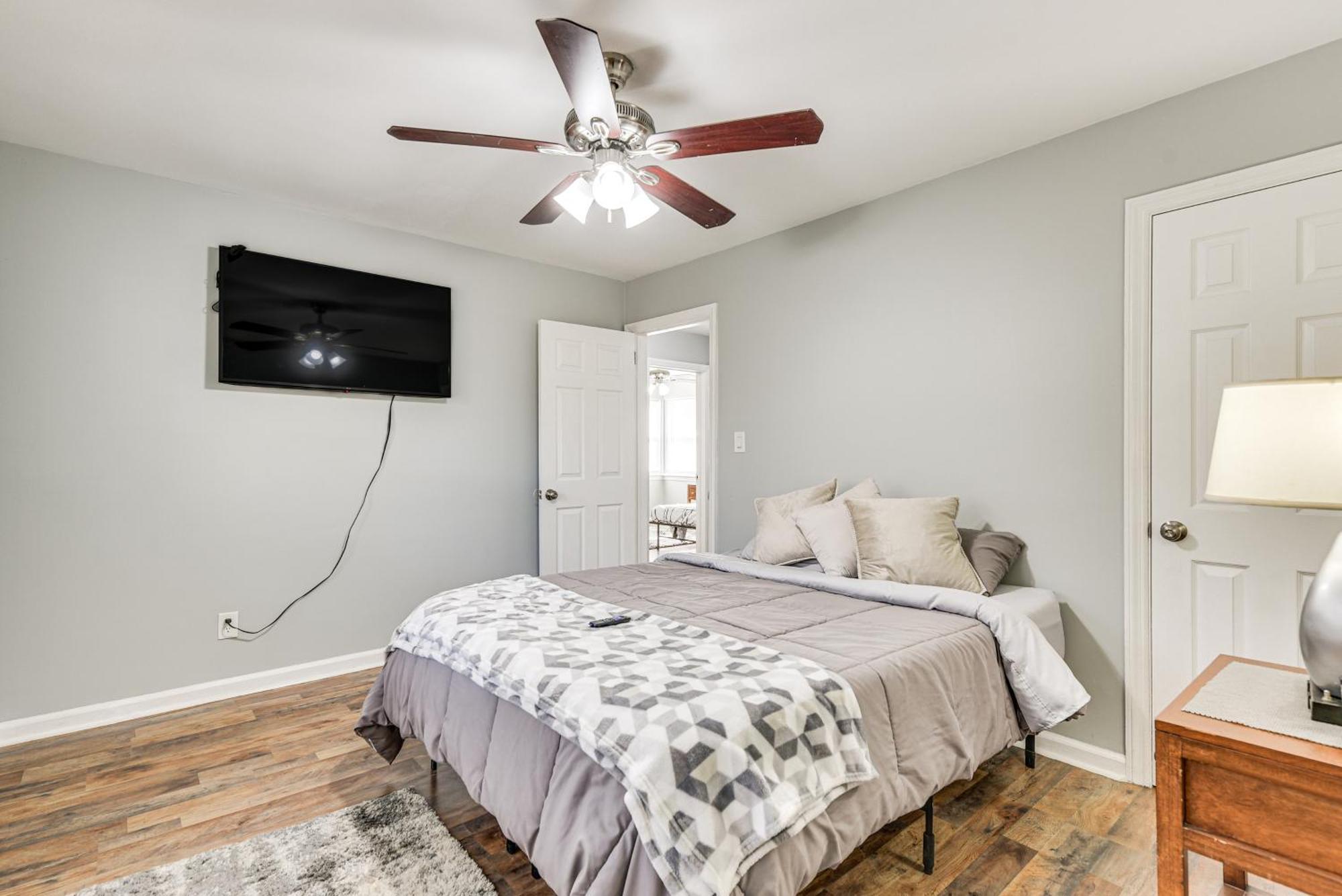 Updated Charlotte Home With Yard About 3 Mi To Uptown! Exteriér fotografie