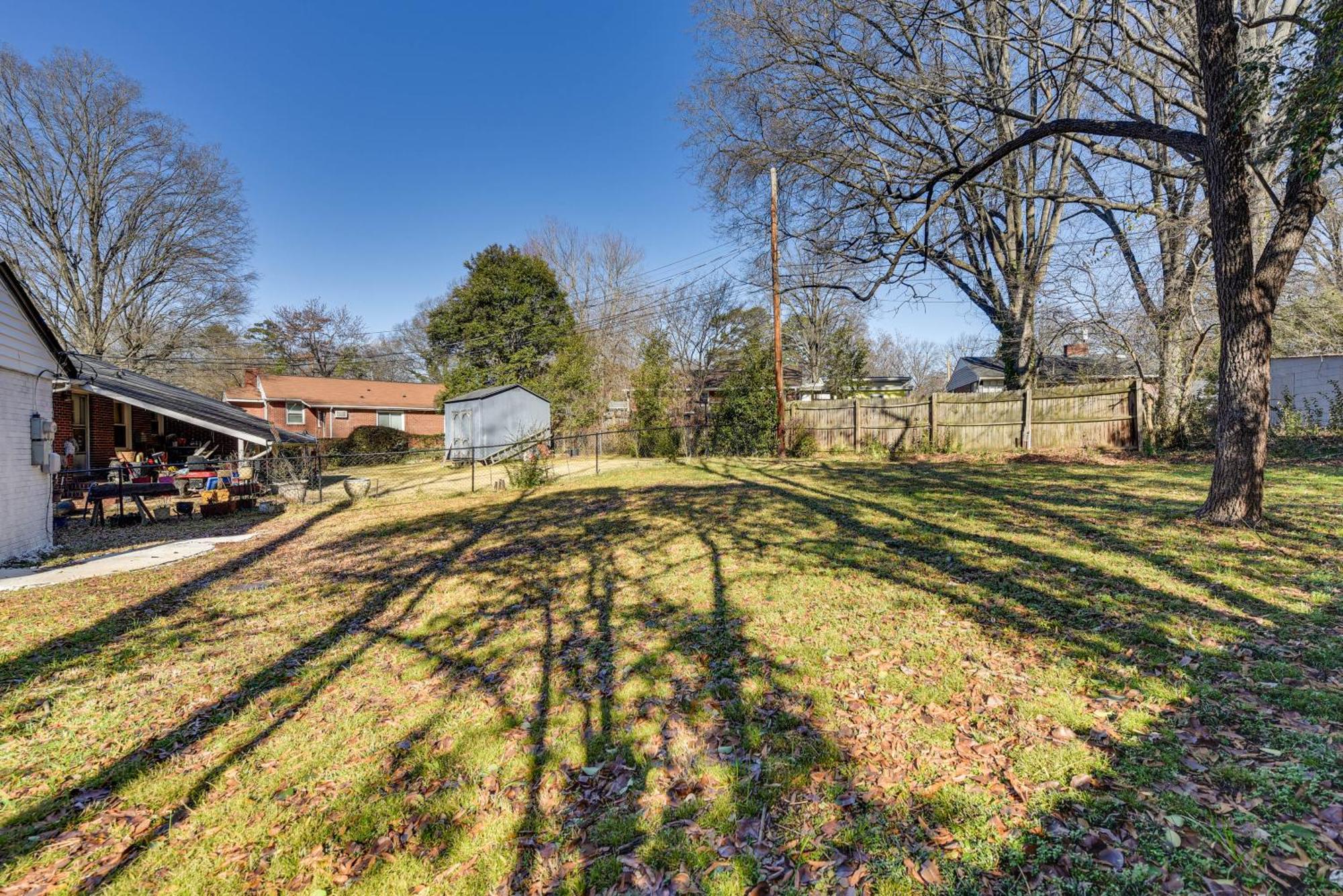 Updated Charlotte Home With Yard About 3 Mi To Uptown! Exteriér fotografie