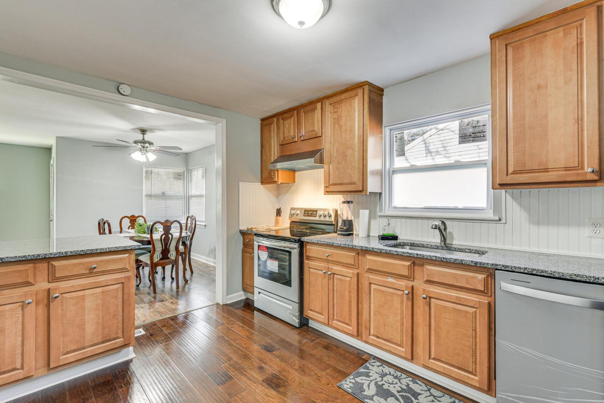 Updated Charlotte Home With Yard About 3 Mi To Uptown! Exteriér fotografie